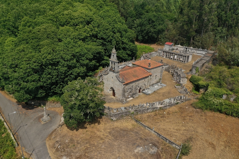 Iglesia de Xuvencos