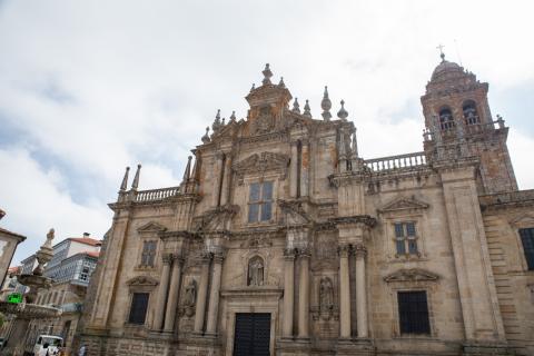 Monasterio e Iglesia de San Salvador y Capilla de San Miguel